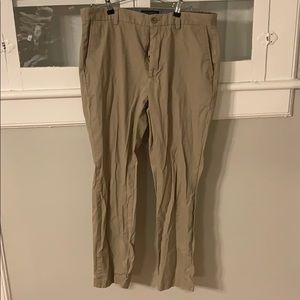 Banana Republic Aiden Chino